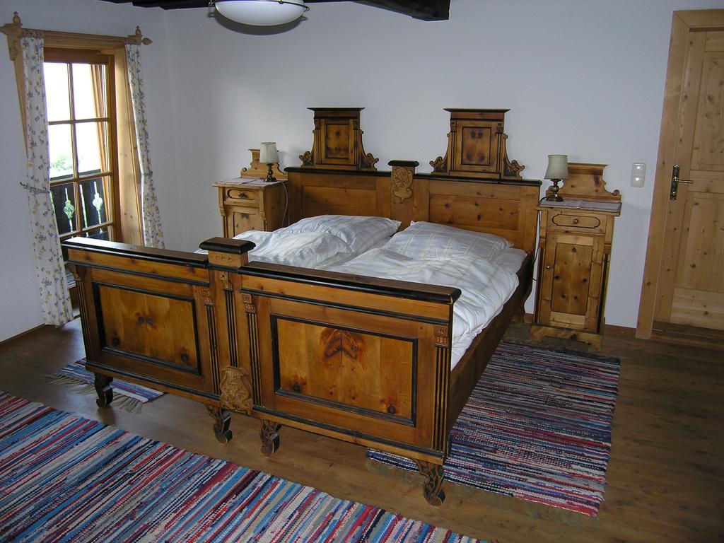 Zirbenhof Villa Heiligenblut Buitenkant foto