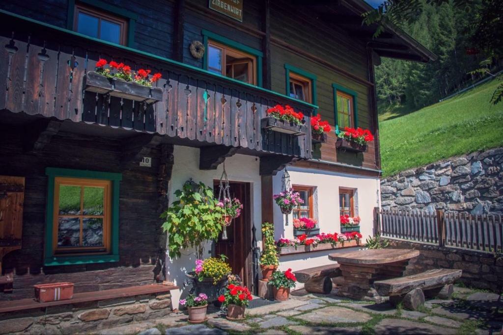 Zirbenhof Villa Heiligenblut Buitenkant foto